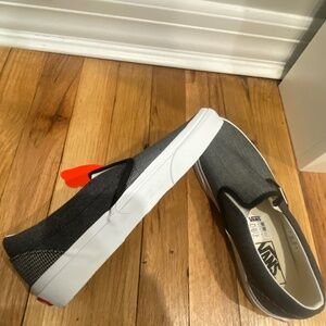Vans Brand New Herringbone Classic Slip-ons